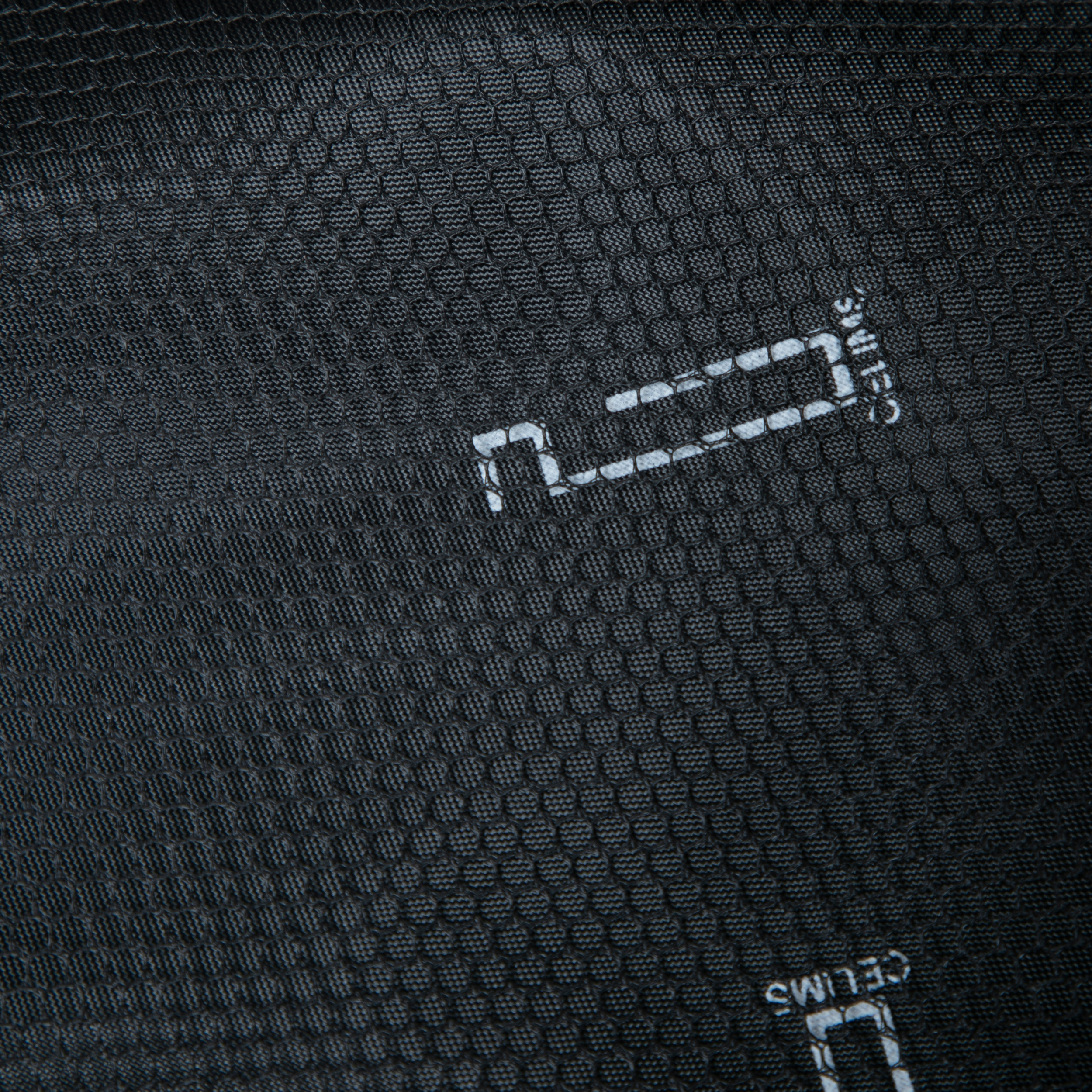 Valigia rigida media Trunk L – 65 x 40 x 30 cm – Chiusura TSA