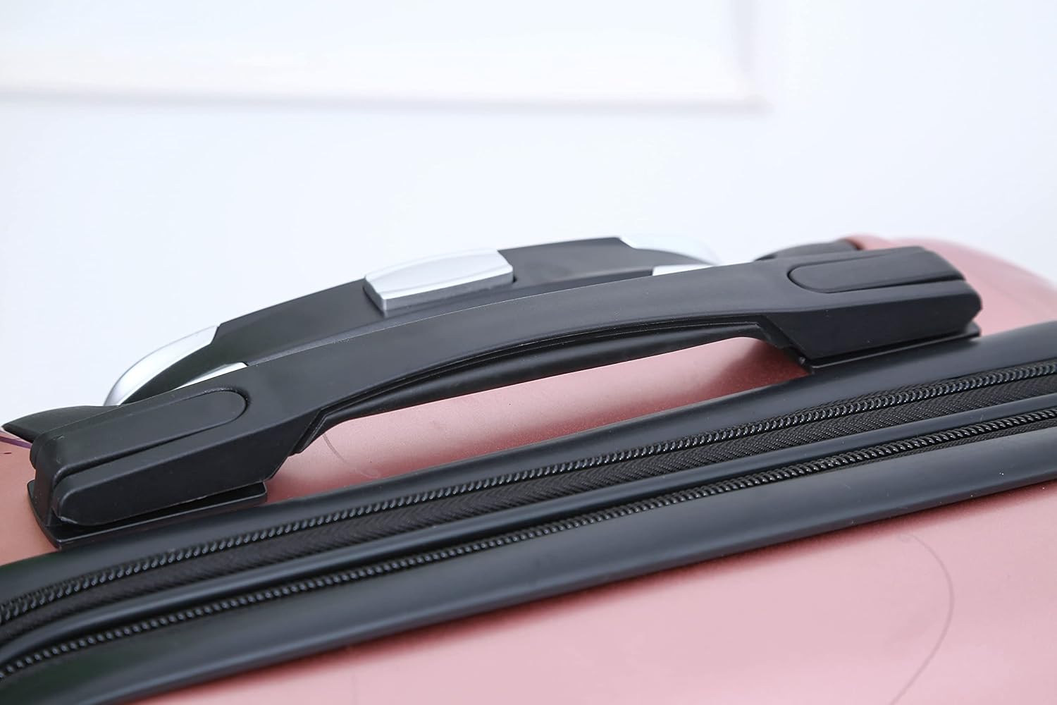 Valise_Moyenne_Polycarbonate_Valise_20_kg_65x40x25_Rose_Gold_-_Celims_France