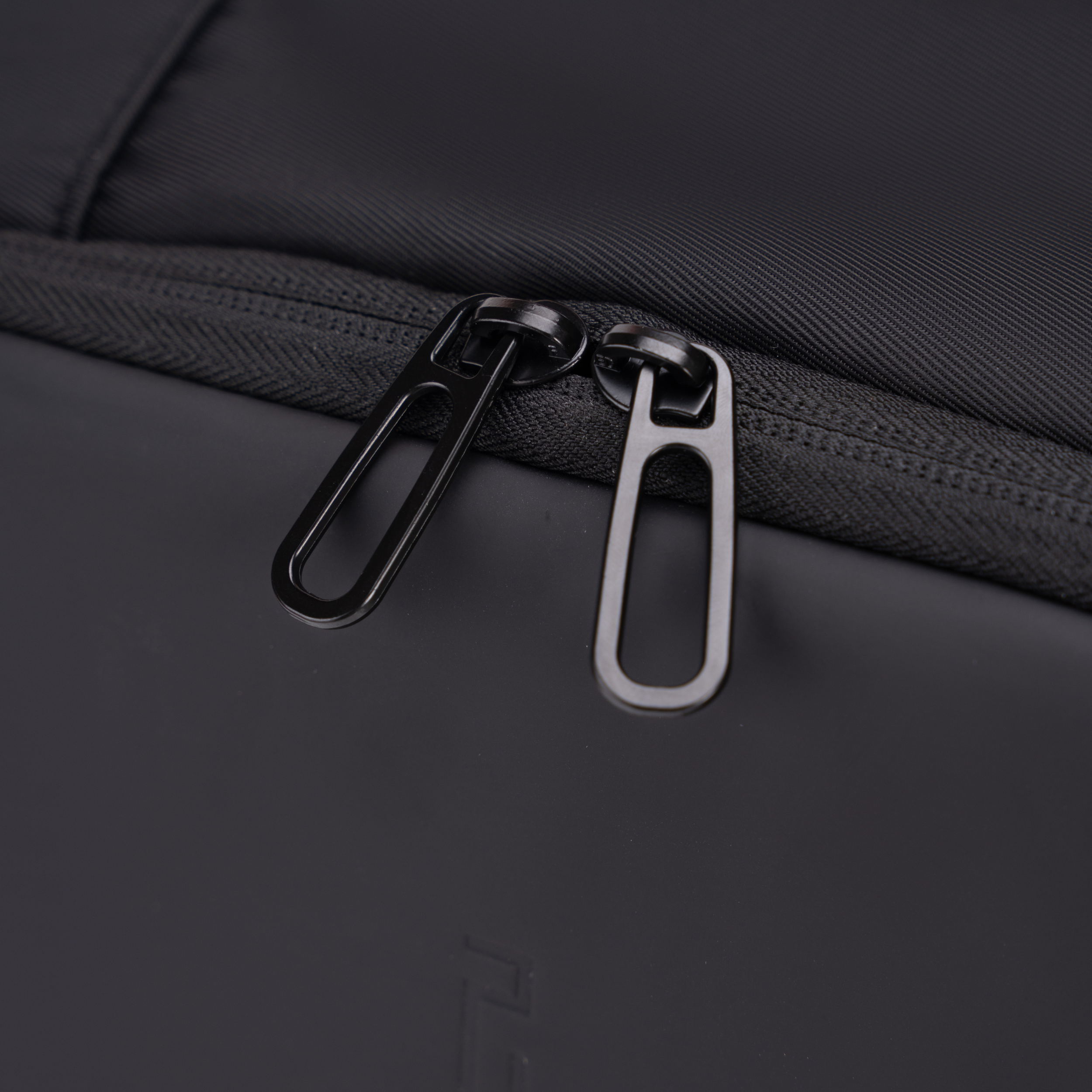 Zaino sottovuoto CELIMS 40x30x20 - Bagaglio a mano - Impermeabile - Nero