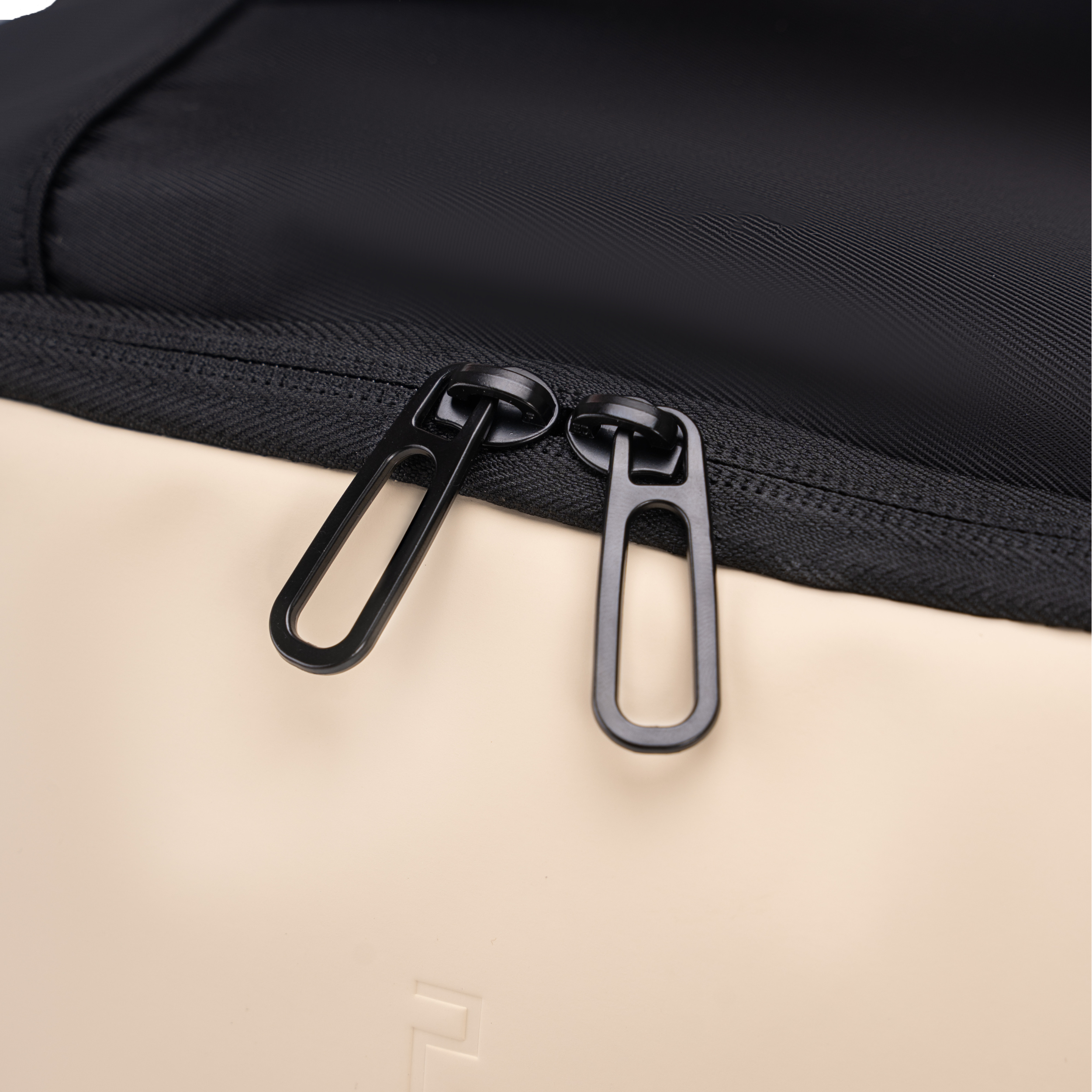 Zaino sottovuoto CELIMS 40x30x20 - Bagaglio a mano - Impermeabile - Nero