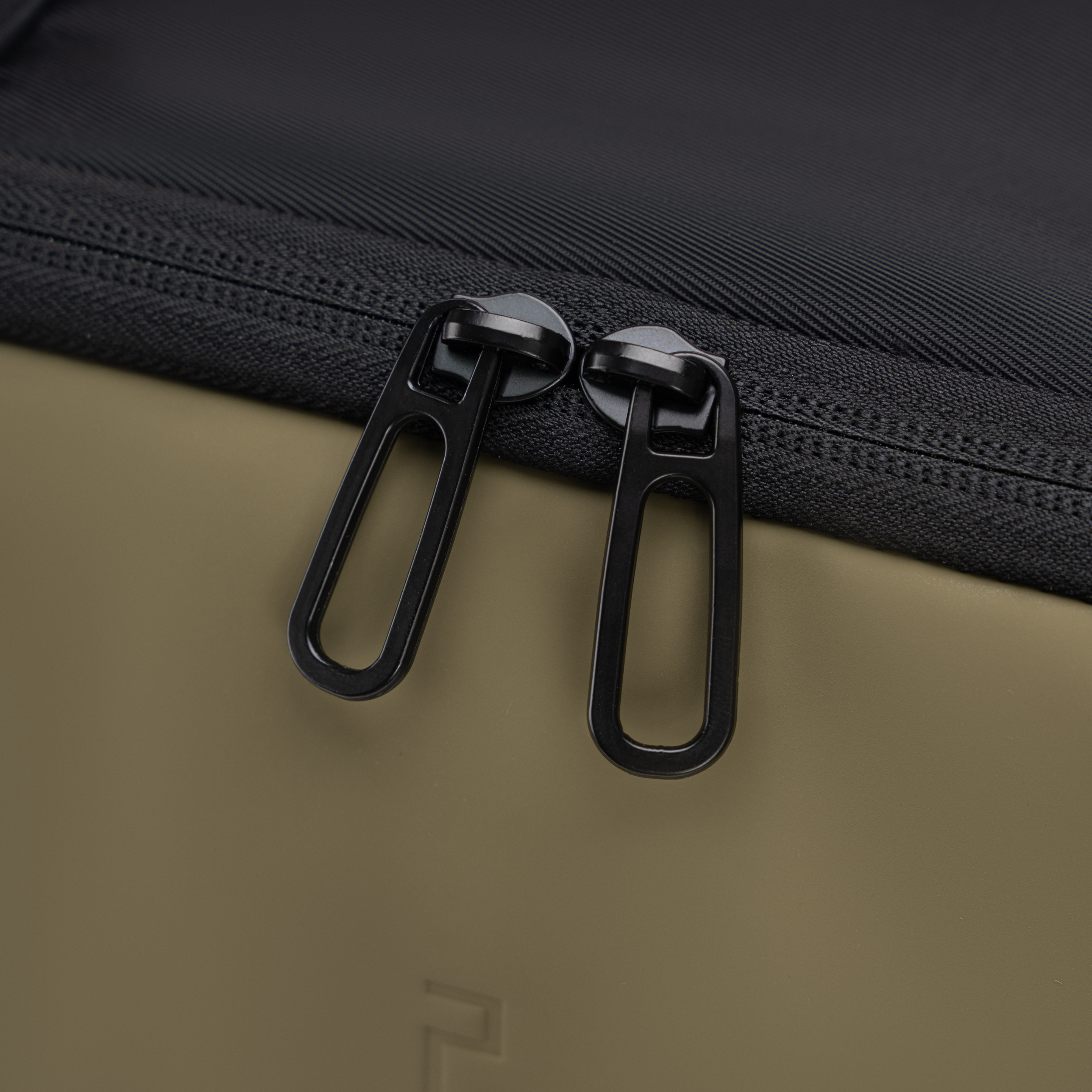 Zaino sottovuoto CELIMS 40x30x20 - Bagaglio a mano - Impermeabile - Nero